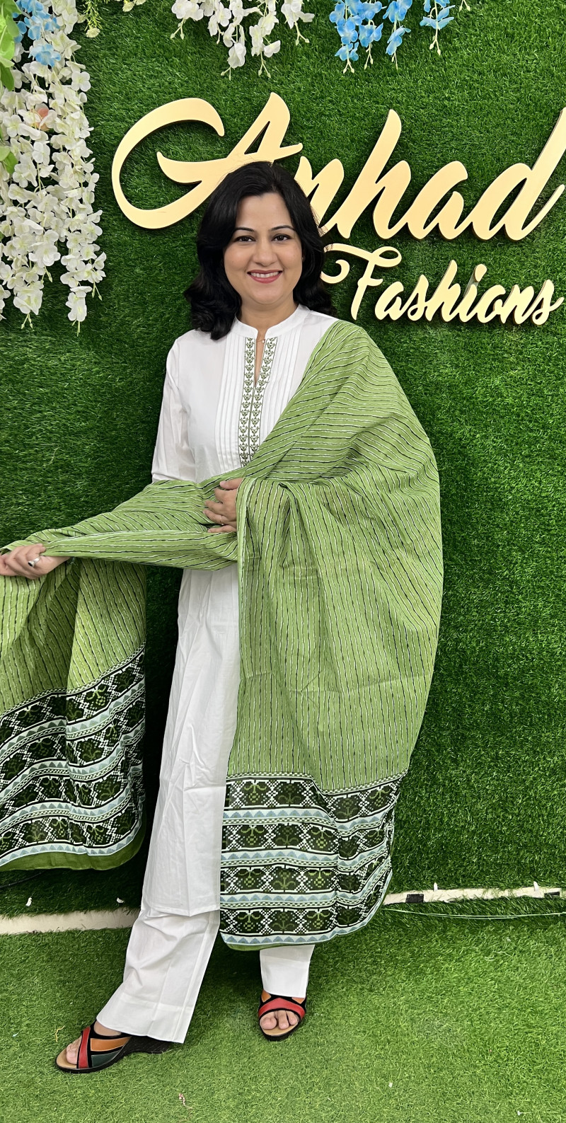 Pure Cotton Regular Style Suit in 3pc Set with Straight Pant and Pure Cotton Dupatta - White Green