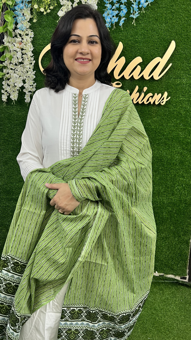 Pure Cotton Regular Style Suit in 3pc Set with Straight Pant and Pure Cotton Dupatta - White Green