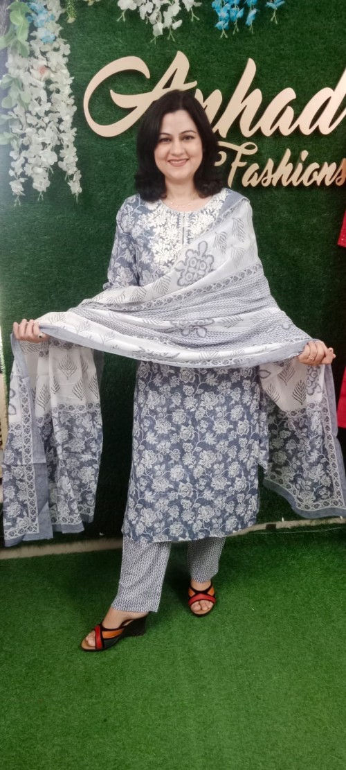 Pure Cotton Regular Style Suit in 3pc Set with Straight Pant and Pure Cotton Dupatta - Grey