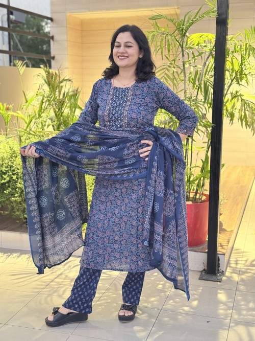 Pure Cotton Regular Style Suit in 3pc Set with Straight Pant and Pure Cotton Dupatta - Indigo