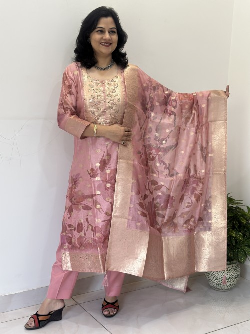 Glass Organza fabric Suit in 3pc Set with Straight Pant and Glass Organza Dupatta - Peach