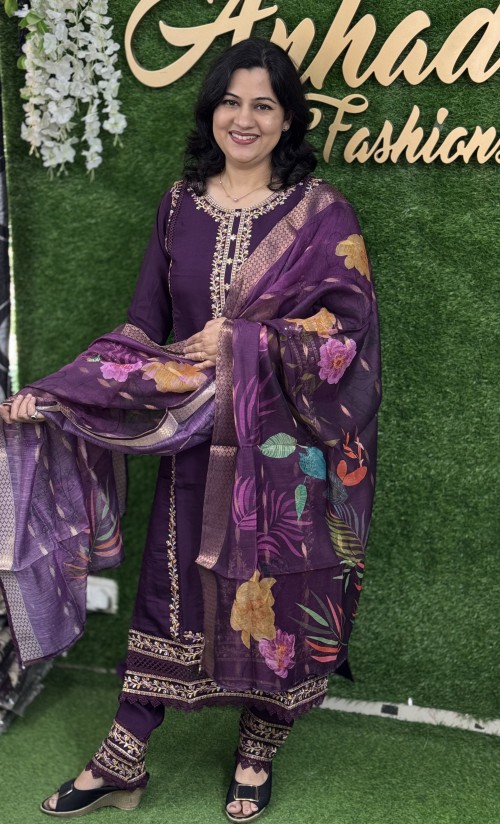 Silk Straight Style Suit in 3pc Set and Chanderi Silk Dupatta - Purple