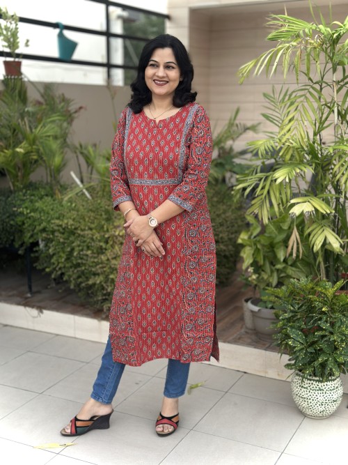 Pure Cotton Kurti in Straight Kantha Fabric Multi Print - Red