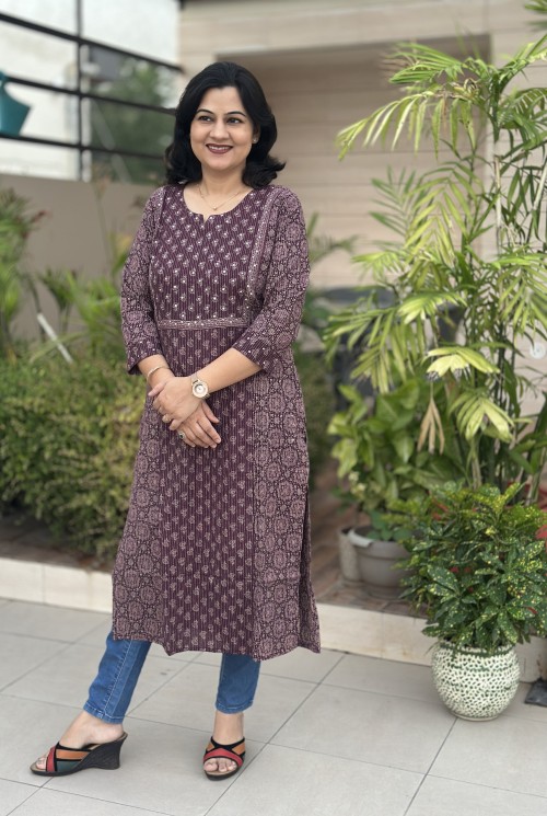 Pure Cotton Kurti in Straight Kantha Fabric Multi Print - Wine