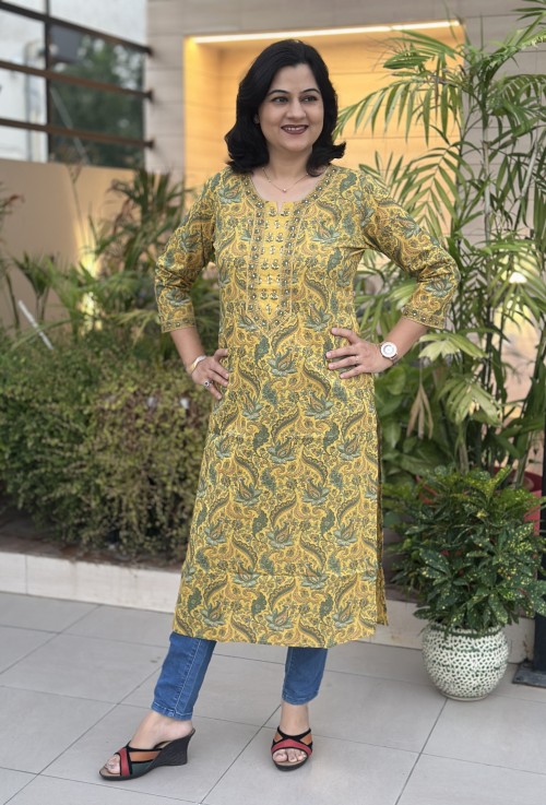 Pure Cotton Kurti in Straight Pattern Kalamkari Print - Yellow