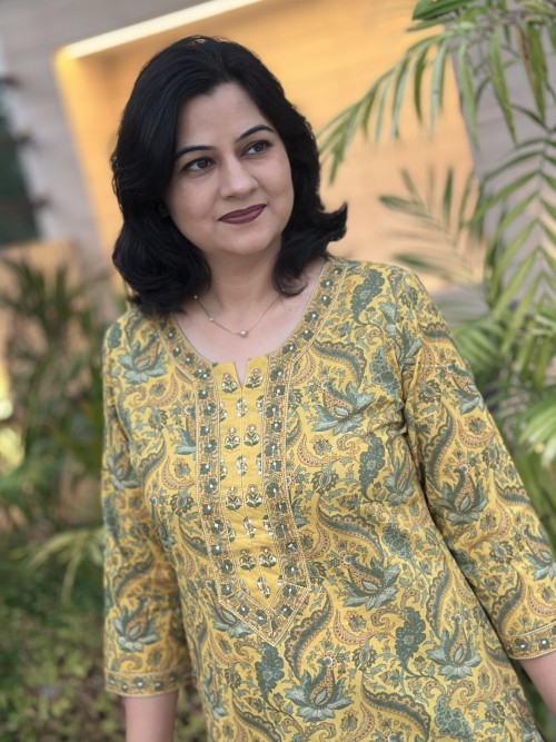 Pure Cotton Kurti in Straight Pattern Kalamkari Print - Yellow