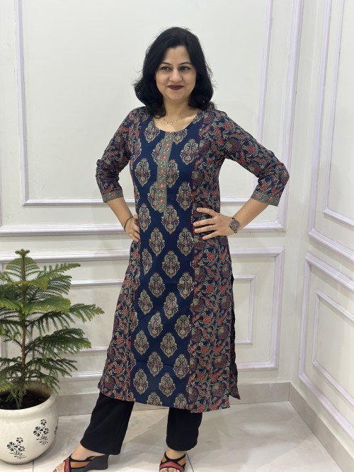 Pure Cotton Kurti in Straight Pattern Kalamkari Double Panel Print - Royal Blue