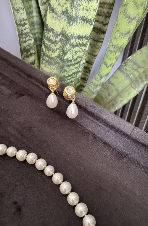 Anhad's White Shell Pearls - Necklace